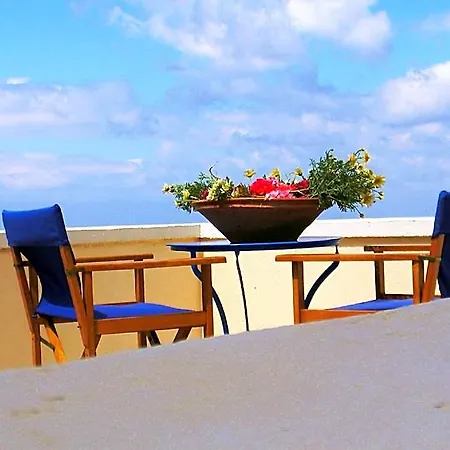 Panorama Hotel 2*